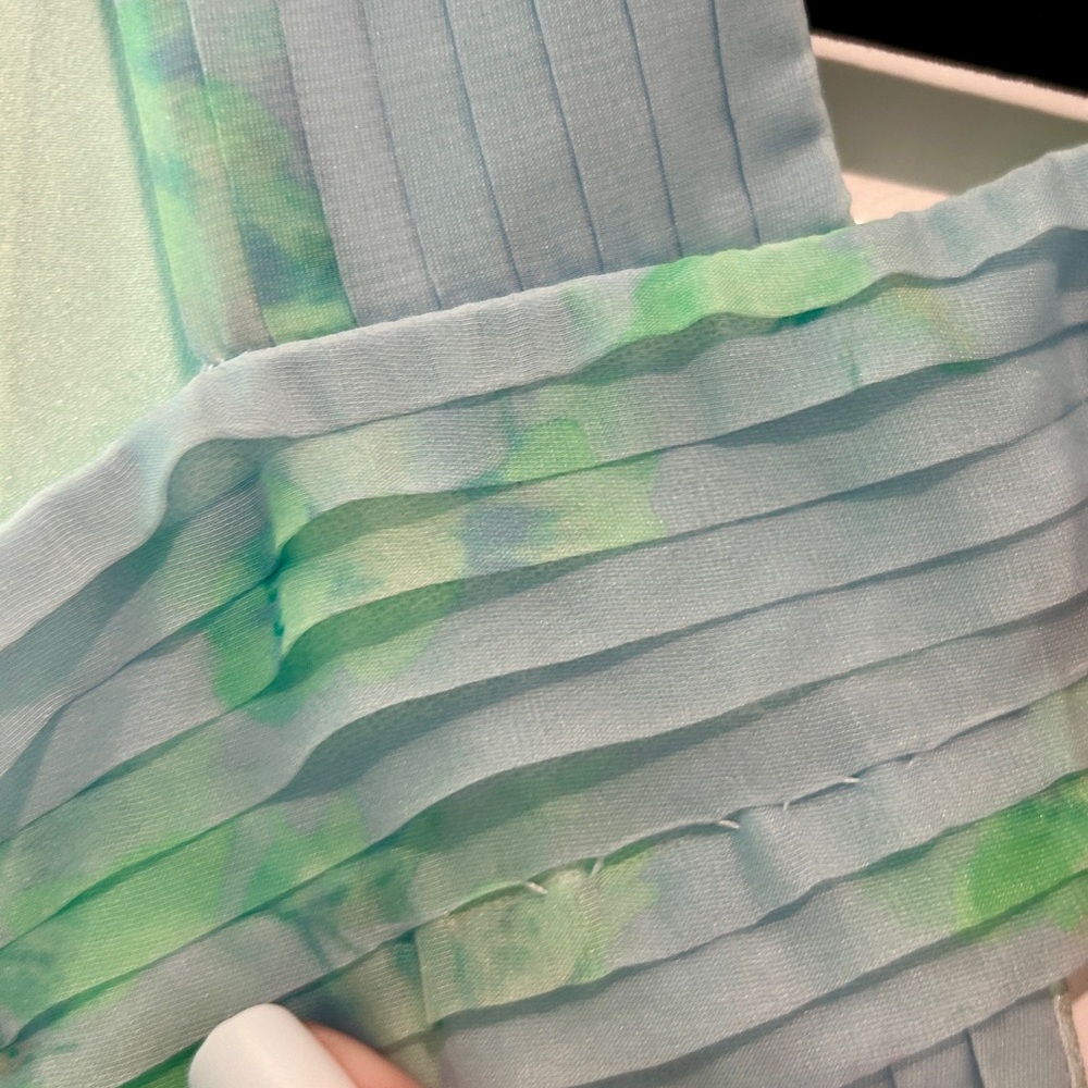 THEIA Pleated Chiffon Dress Blue Green Watercolor Halter Midi 4 Wedding Guest - Picture 7 of 15